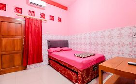 Pondok Baneytha 3*