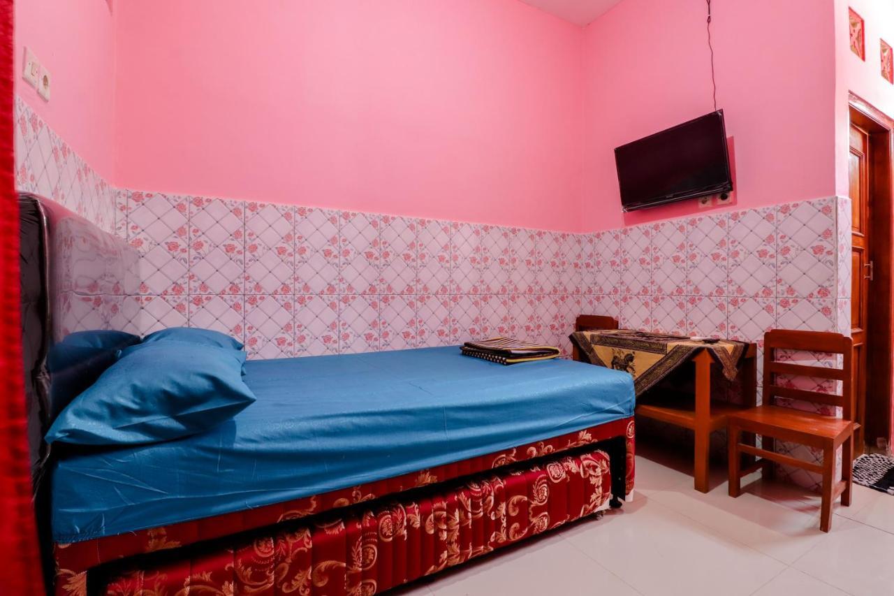 Pondok Baneytha Yogyakarta Bagian luar foto